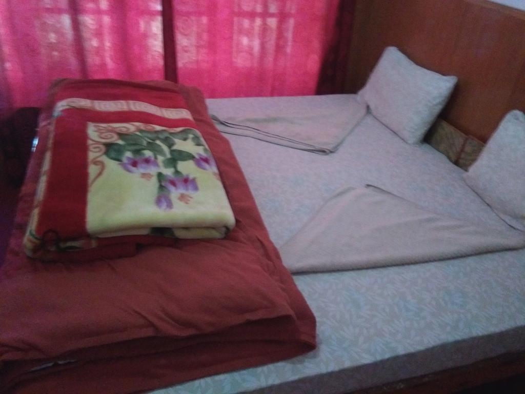 Hundar Galaxy Guest House מראה חיצוני תמונה